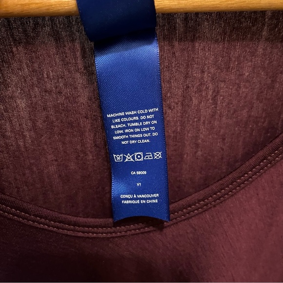 Kit and Ace Merino Wave Long Sleeve Tee Plum S - Picture 6 of 7